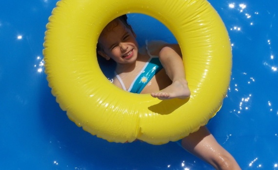 little-mermaid-1370753-1600x1200