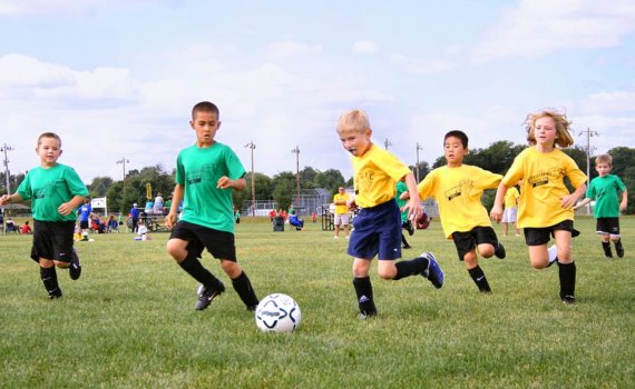 team-of-young-footballers-1493006_960_720